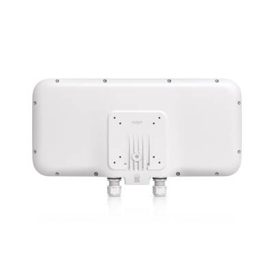 Ubiquiti E7 Audience - 2