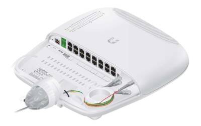 Ubiquiti EP-S16 - 1