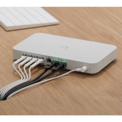 Ubiquiti UCG-Fiber - 11