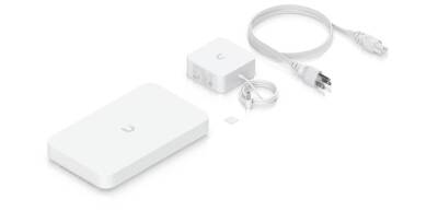 Ubiquiti UXG-Fiber - 8